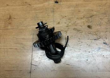 Mechanizm kopniaka wałek sprężyna tulejka Honda CR 125