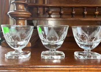 3 Kieliszek do likieru,  kryształowe.  Śliczne- pięknie rżnięte.