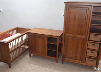 Komplet mebli rustykalny do pokoju dziecięcego