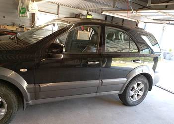 Sprzedam kia Sorento uszkodzona