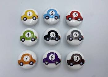 Dziecięce uchwyty do mebli