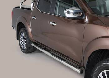 Orurowanie boczne, progi Nissan Navara NP300