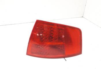 LAMPA PRAWA TYŁ AUDI A8 D3 4E0945096C