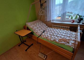 Łóżko rehabilitacyjno pielęgnacyjne elektryczne