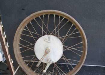 KOŁO TYŁ ZUNDAPP TRIUMPH ARIEL ADLER MOTOSACOCHE MOTOBECANE AJS JAP SAROLEA