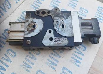 Sekcja zaworu hydraulicznego 47434186 cnh case magnum new holland T8