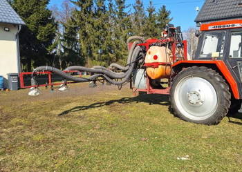 Opryskiwacz do truskawek