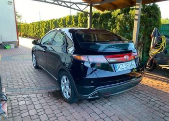 Honda Civic UFO 1.8 Benzyna + LPG (butla do 2034!)