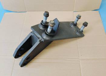 CLAAS AXION 840 C-MATIC A31 2013r Wspornik Podnośnika tył Lewy 0021636570