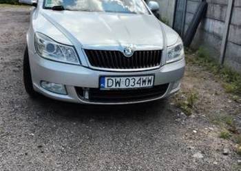 Skoda Octavia 1.6tdi 105km - uszkodzona