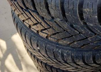 Dobre solidne opony premium Nokian Weatherproof 175/65 R14 82T komplet