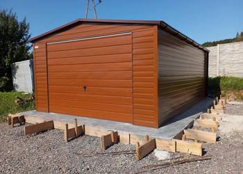 Garaż blaszany blaszak drewnopodobny 3x5