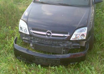 Opel vectra C 1,8- 16v na czesci kolor granatowy Z21A zdrowe blotnik drzwi