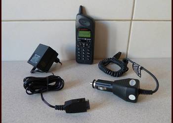 Telefon komórkowy SAGEM RC 815 PRO ma