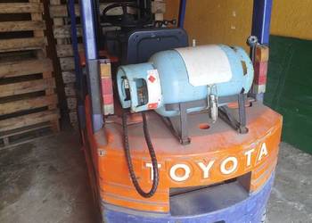 Wózek widłowy Toyota