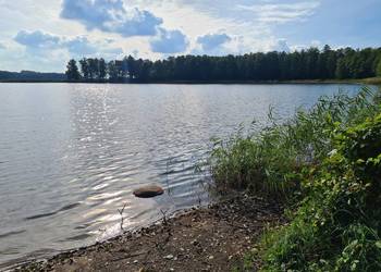 Budowlana z linią brzegową