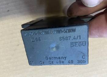 Przekaźnik Kierunkowskazów RUHLA  8587.4/1 24V - (2+1+1)x21W+5W