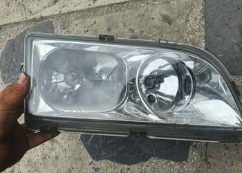 Lampa przednia prawa prawy przód Volvo s40 v40 h7+h7 srebrna