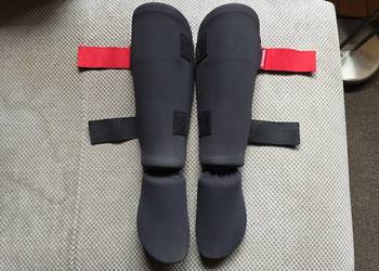 ochraniacze - nagolenniki z osłoną stopy (rozmiar L)