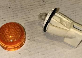 NOWY kierunkowskaz boczny pomarańczowy - Fiat 126p EL, CC - oryginał