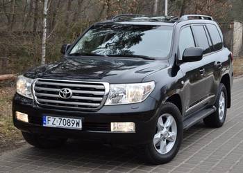 TOYOTA LAND CRUISER 200 4.5 V8 DIESEL SALON POLSKA SERWIS ASO BEZWYPADKOWA