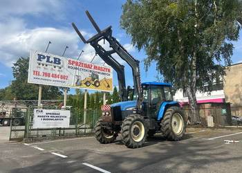 Ciągnik New Holland TM 130 z ładowarką czołową (TUR) - Import z Belgii