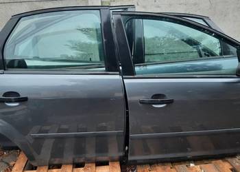 drzwi kompletne Ford Focus mk2 hatchback lak. DA3 prawe przód lub tył