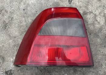 Lampa tył lewa  Opel Vectra B sedan