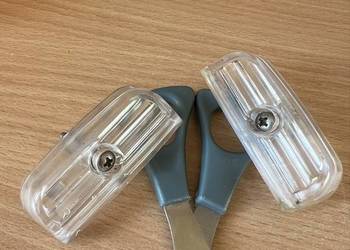 Zaślepki pod halogeny Audi 80 b4