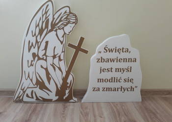 Anioł z krzyżem dekoracja kościół święto zmarłych zaduszki