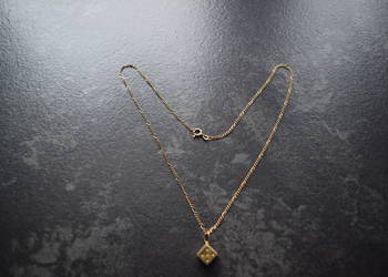 Złoty Łańcuszek z Zawieszką Długość 50 cm Okazja Olsztyn