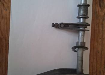 Oś  tylna  kompletna  z  napinaczem   Jawa  350 ts