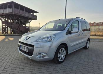 Partner 1.6 Klimatronik / Panoramadach / Super stan !!!