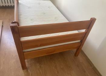 łóżko drewniane dla dziecka