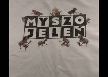 Bluzka damska z nadrukiem.