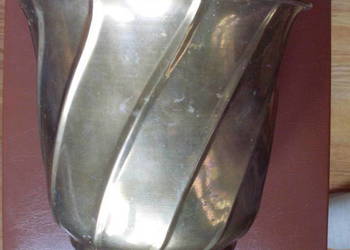 Mosiężna osłona doniczki