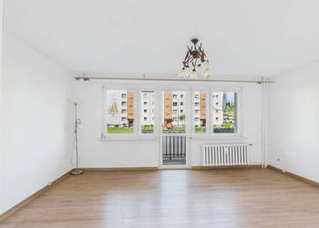 Przestronne 3-pokojowe mieszkanie po remoncie | Parter | 60 m² |