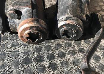Amortyzatory ramieniowe GAZ 51nowe