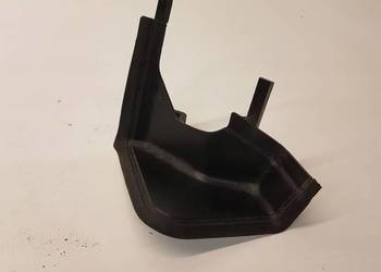 OSŁONA RYNNY KLAPY BAGAŻNIKA AUDI A3 8P 8P4827685