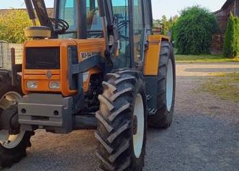 Renault 103.54 z turem