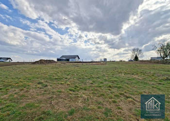 Oferta sprzedaży ziemi Łysokanie 1075 metrów