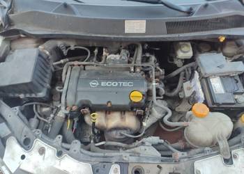 Corsa D silnik 1.4 Benz uszkodzony
