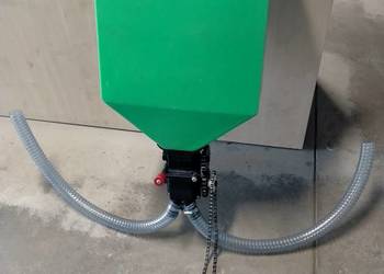 Dozownik, zbiornik nawozowy do sadzarki tel.6.00.97.18.18