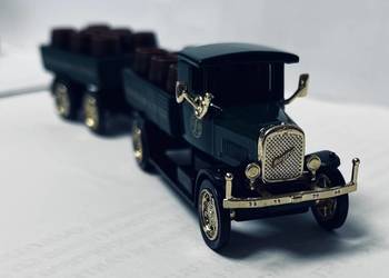 Kolekcjonerski model auta ciężarówki