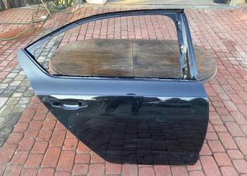 Drzwi tylne Scoda Octavia 3 HB 5E5833602A