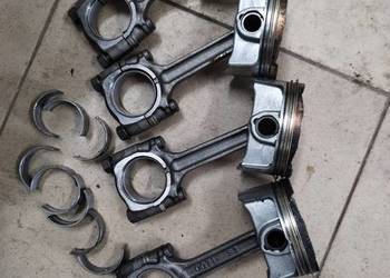 Tłoki panewki kawasaki z 900 rs 22 r