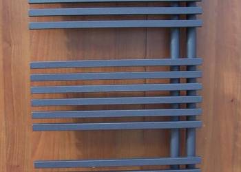 sprzedam grzejnik łazienkowy Luxrad Typ E,883x500mm, 390W, grafit