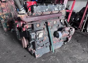Silnik Ursus Zetor 4 cylindrowy Nowy Typ 912/8111/914