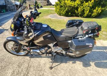 Honda africa twin 750 rd07