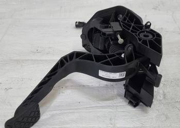 Pedał sprzęgła FORD FIESTA MK8 1,1 H1BC-7B633-A1E